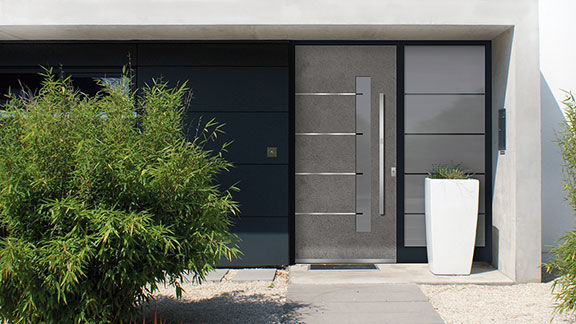 Bildquelle: OBUK Haustürfüllungen GmbH & Co. KG und adeco Türfüllungstechnik GmbH